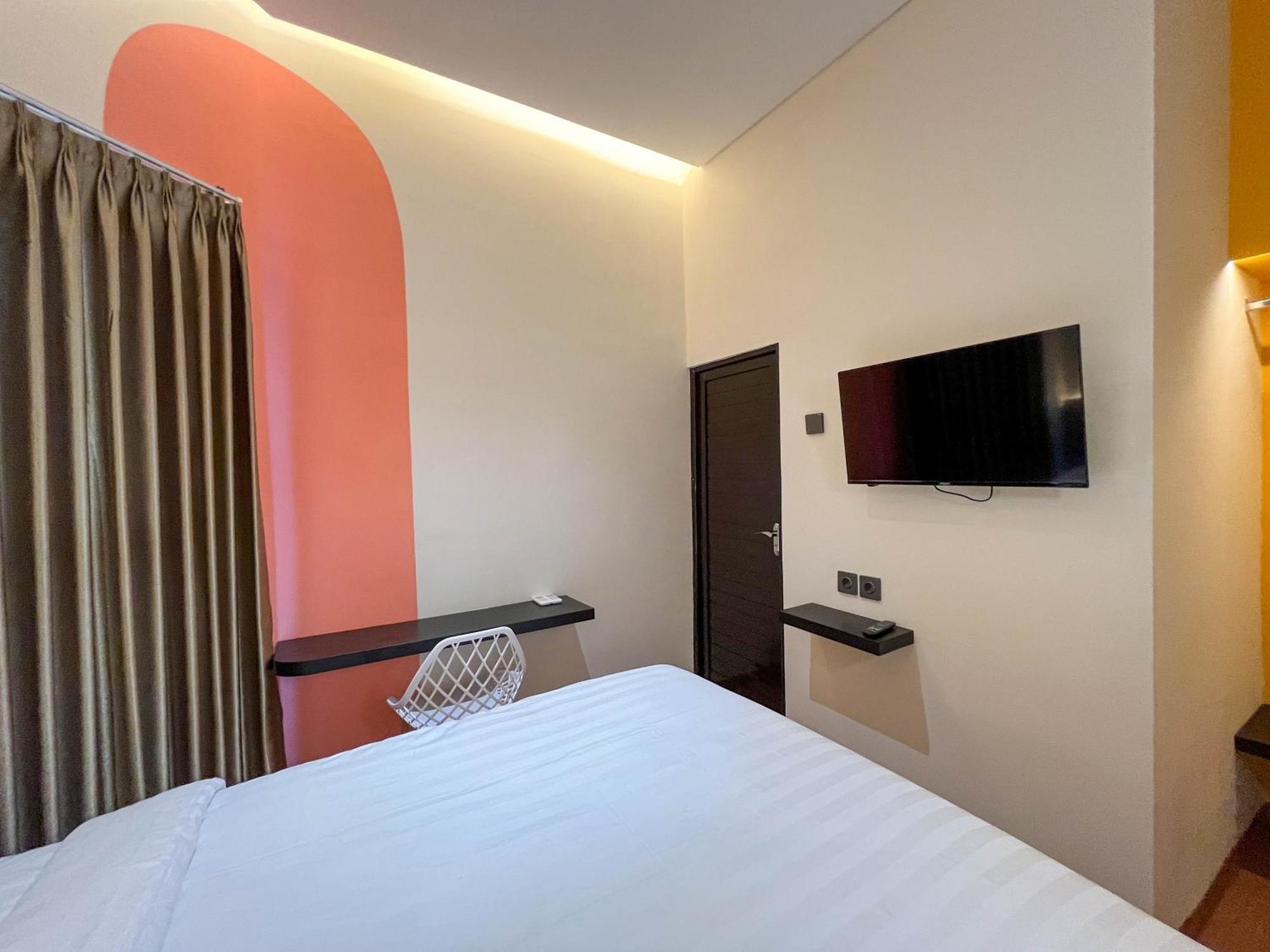 Sans Hotel Premiere Majapahit 세마랑 외부 사진