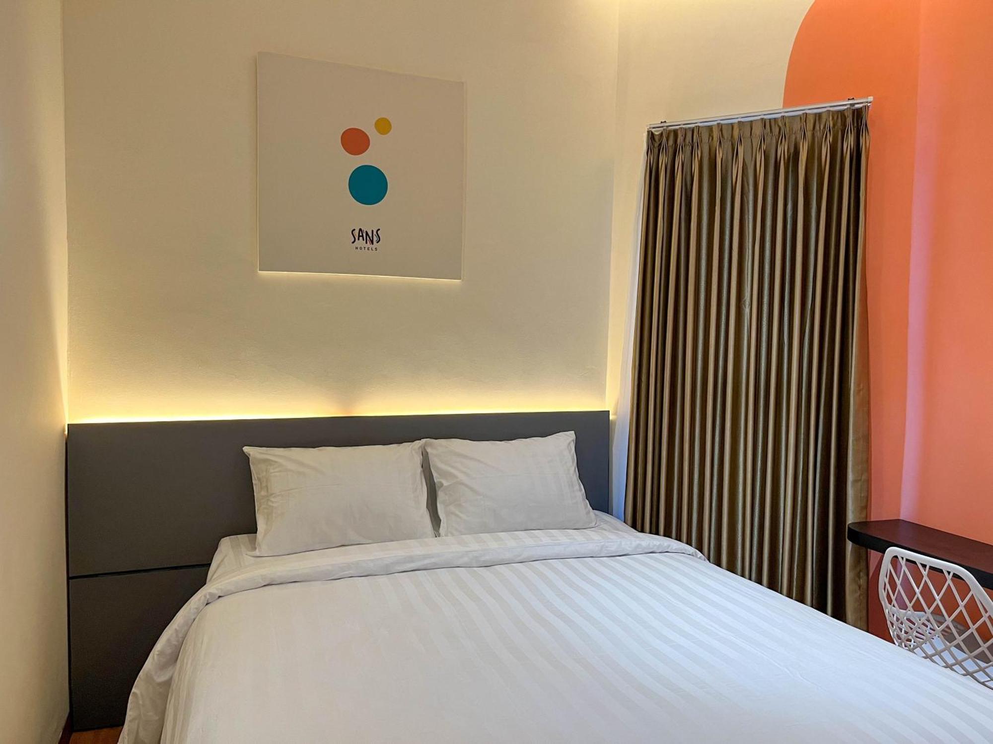 Sans Hotel Premiere Majapahit 세마랑 외부 사진