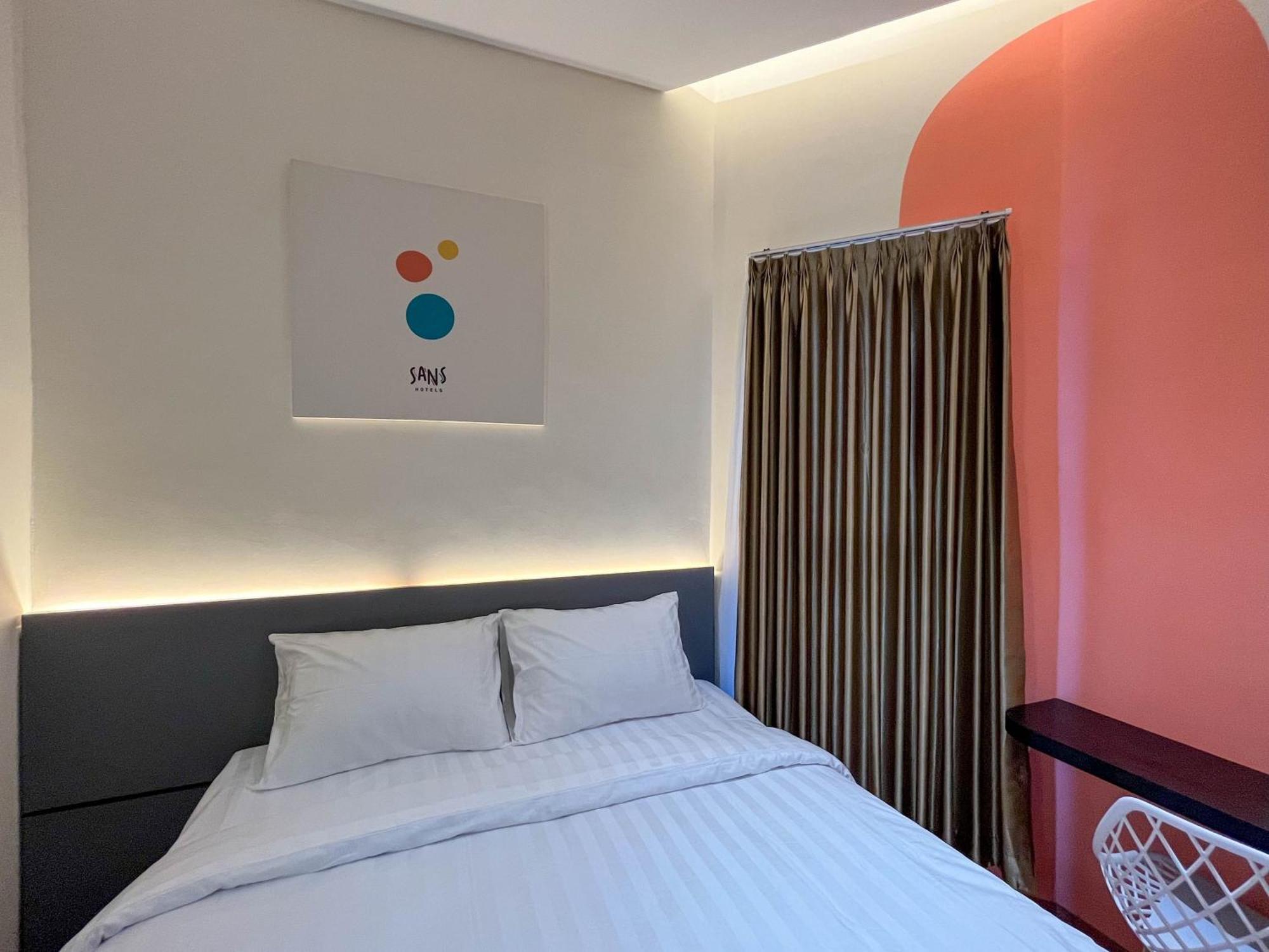 Sans Hotel Premiere Majapahit 세마랑 외부 사진