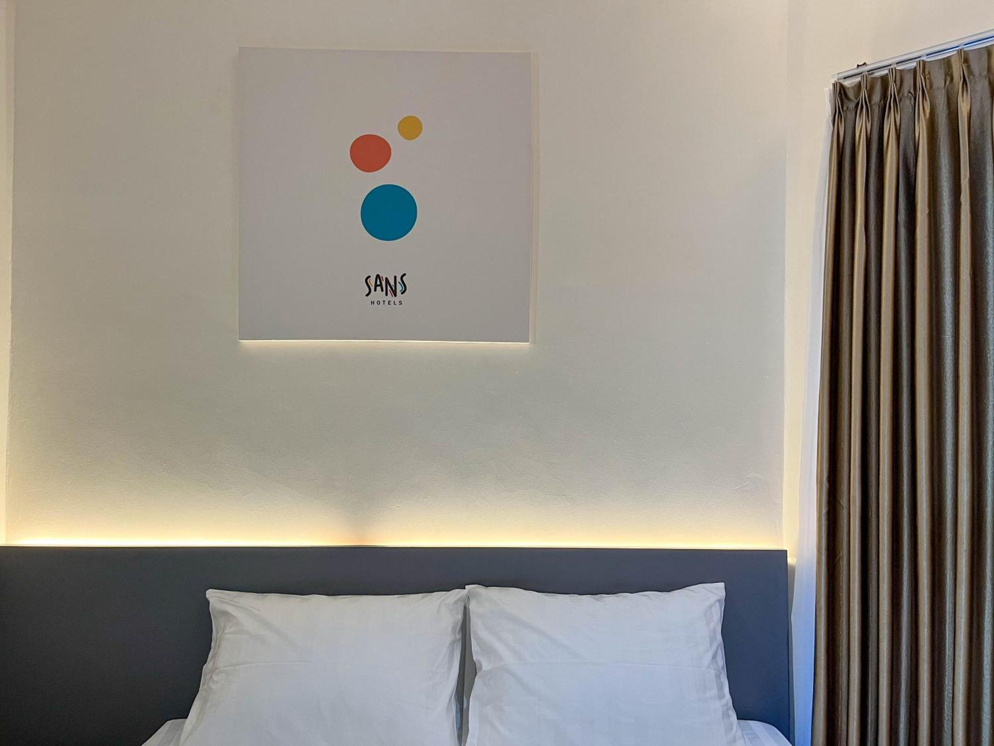 Sans Hotel Premiere Majapahit 세마랑 외부 사진
