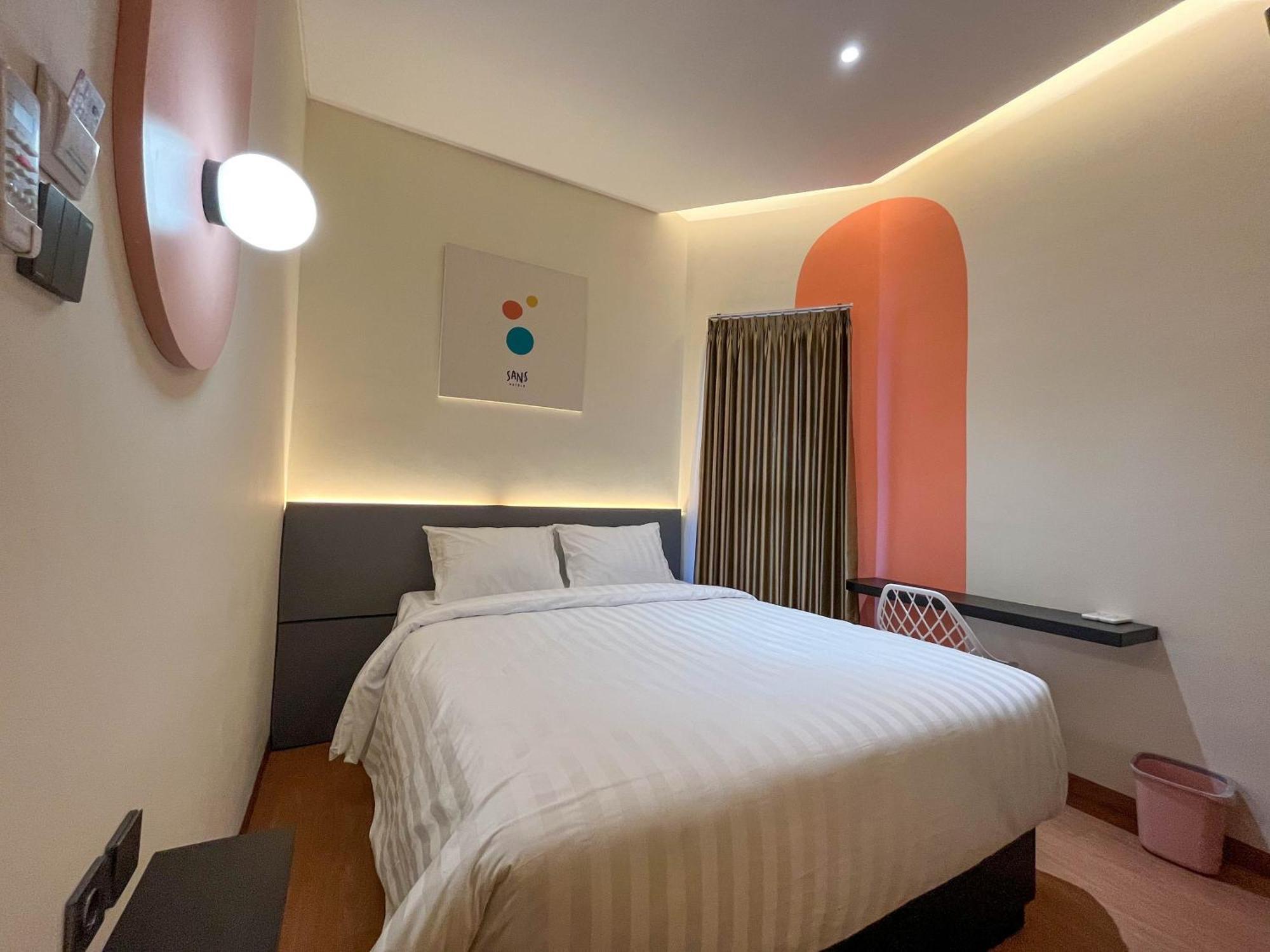 Sans Hotel Premiere Majapahit 세마랑 외부 사진