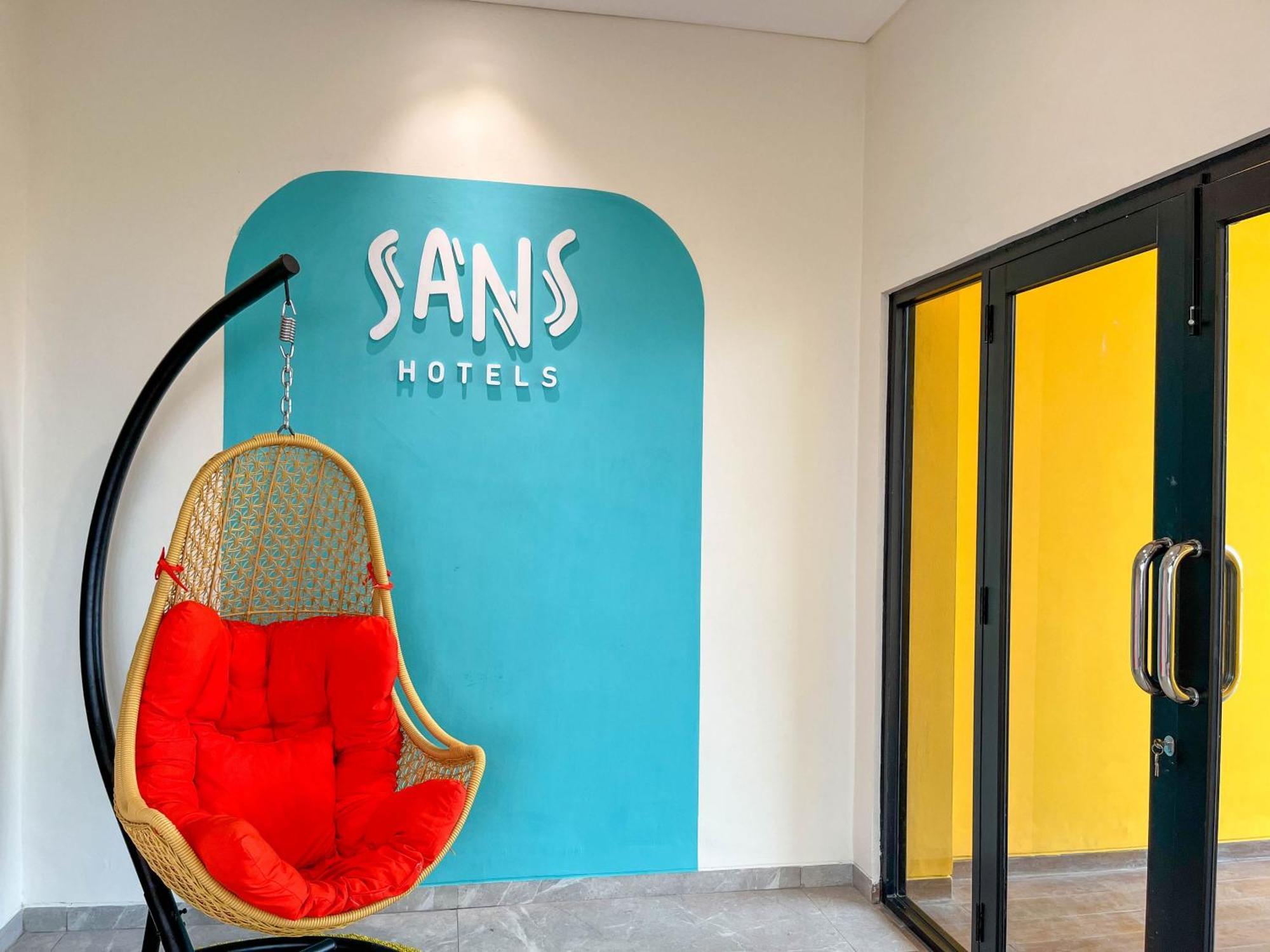 Sans Hotel Premiere Majapahit 세마랑 외부 사진