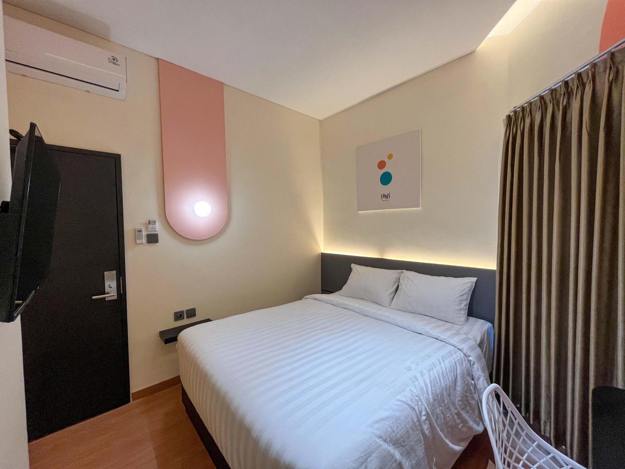 Sans Hotel Premiere Majapahit 세마랑 외부 사진