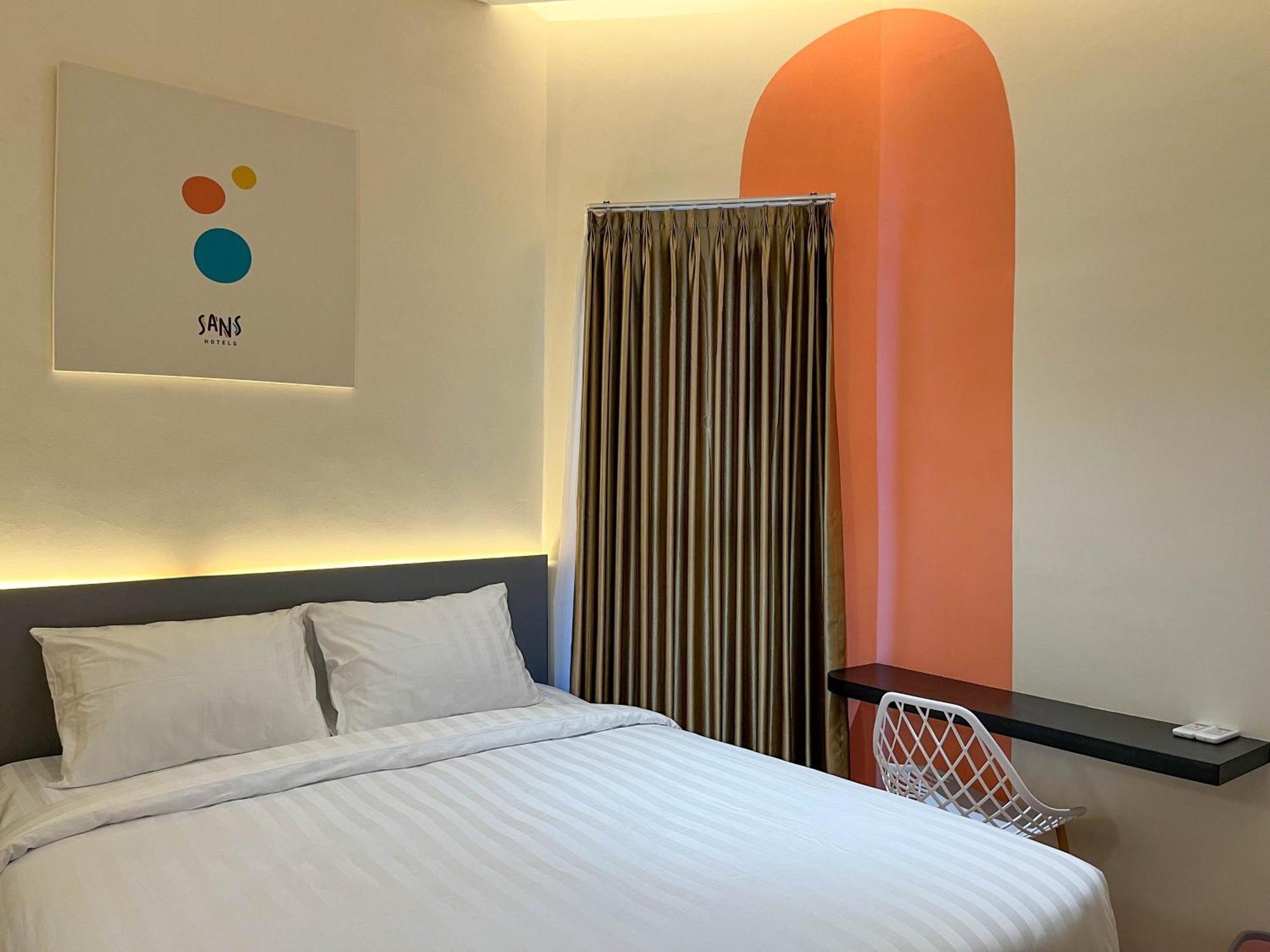 Sans Hotel Premiere Majapahit 세마랑 외부 사진