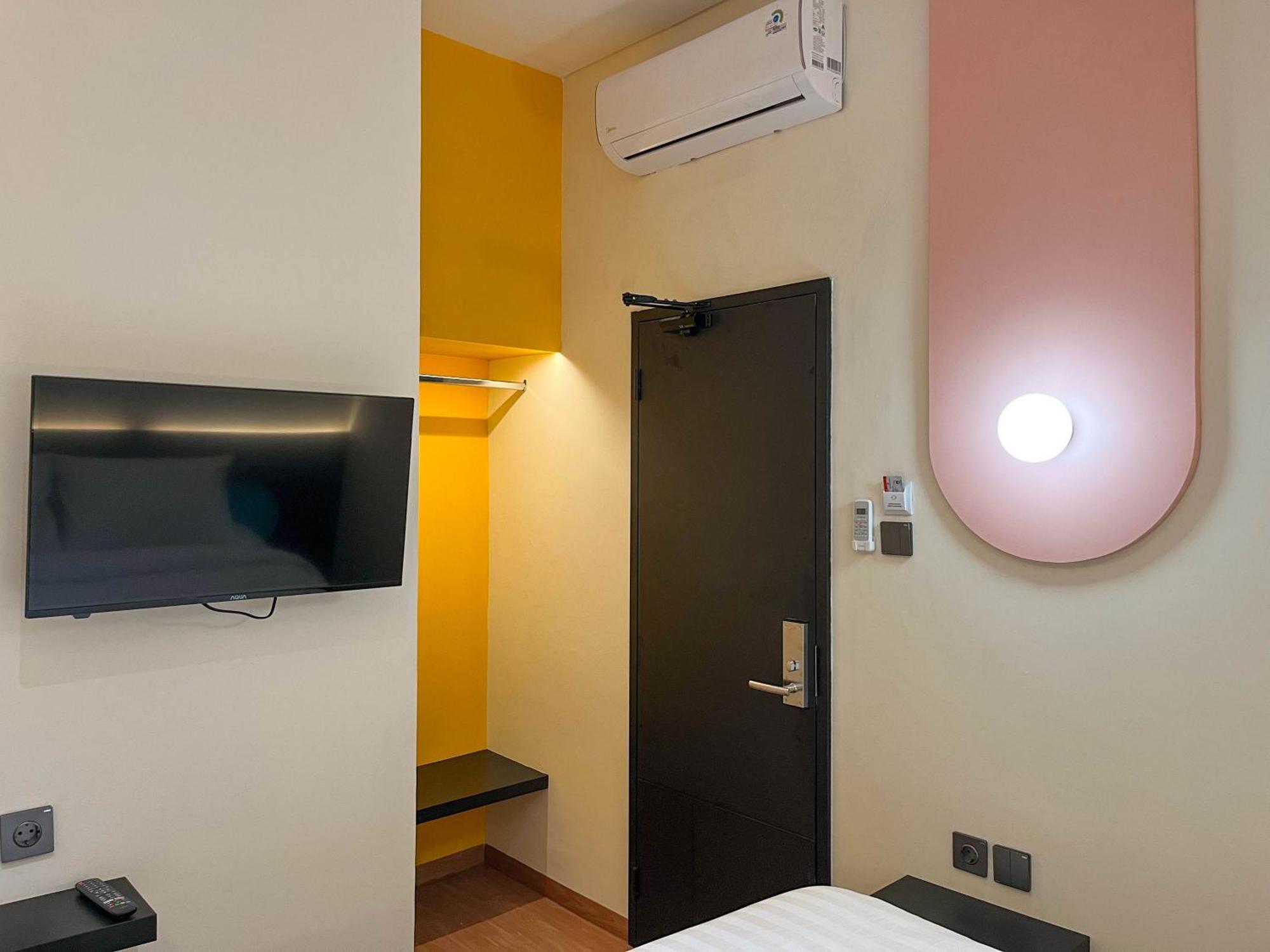 Sans Hotel Premiere Majapahit 세마랑 외부 사진