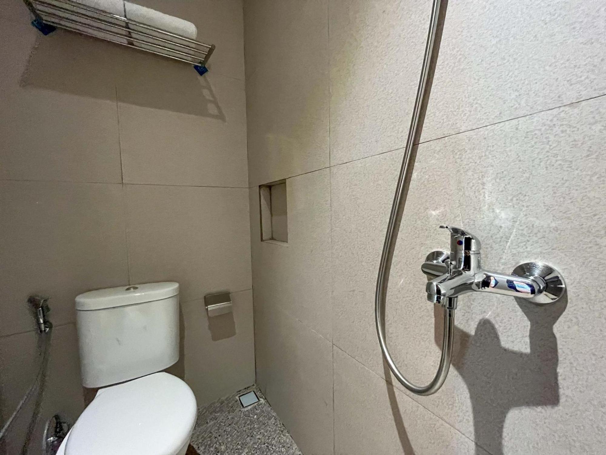 Sans Hotel Premiere Majapahit 세마랑 외부 사진