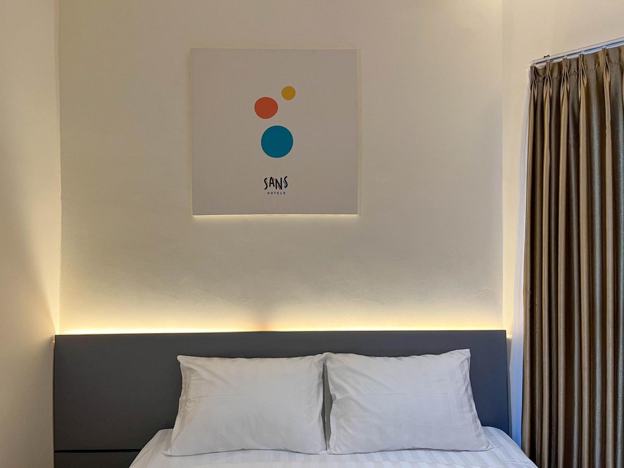 Sans Hotel Premiere Majapahit 세마랑 외부 사진